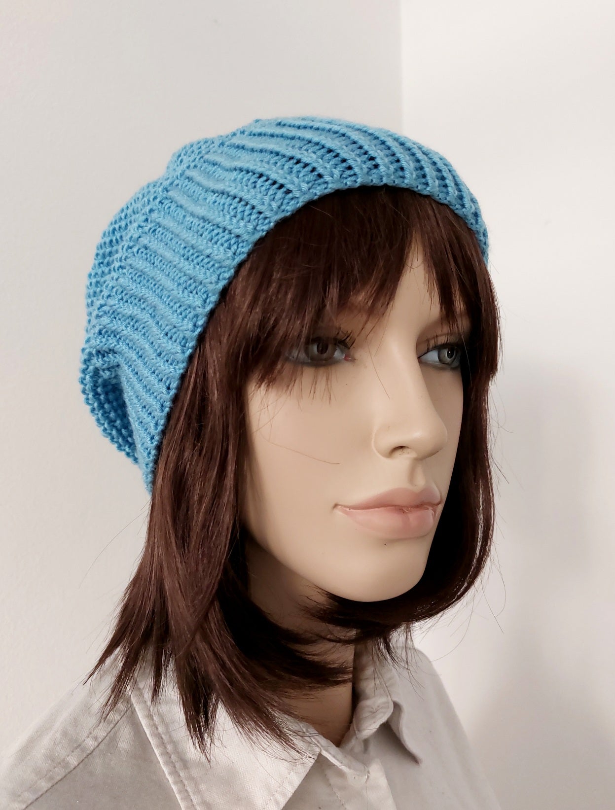 Čepice hrášková, jednobarevná