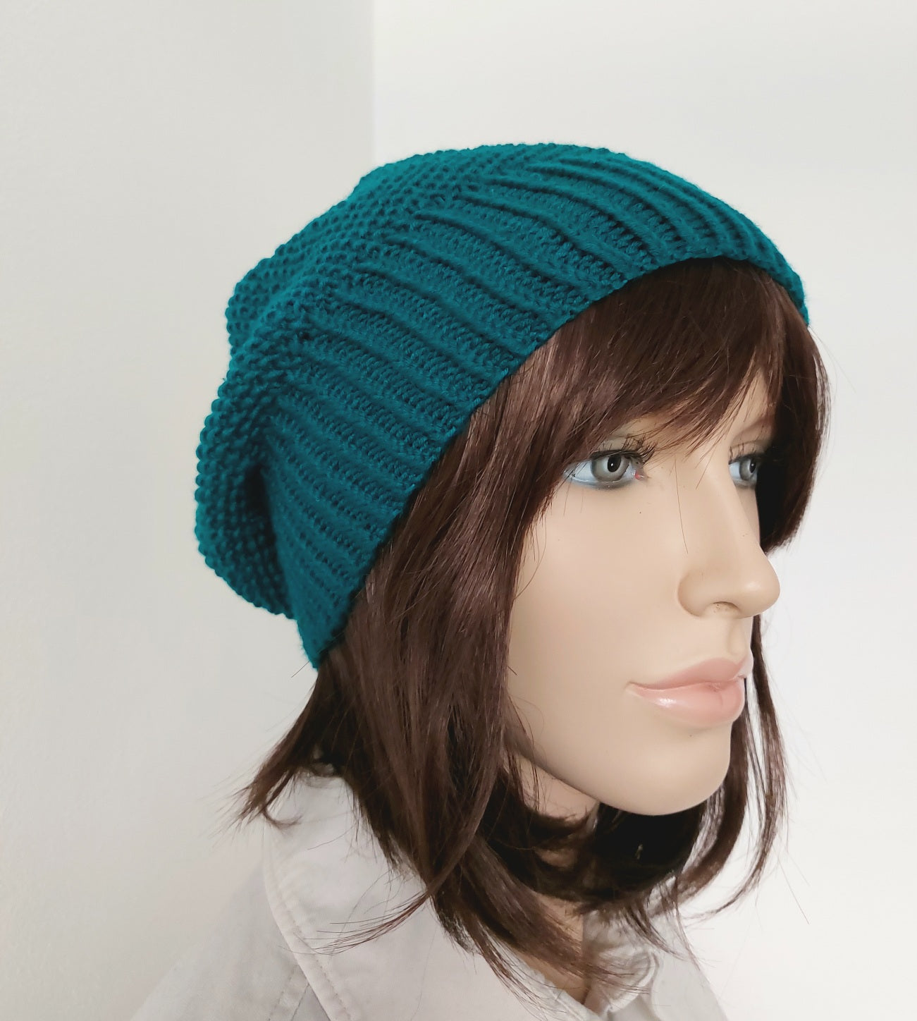 Čepice hrášková, jednobarevná