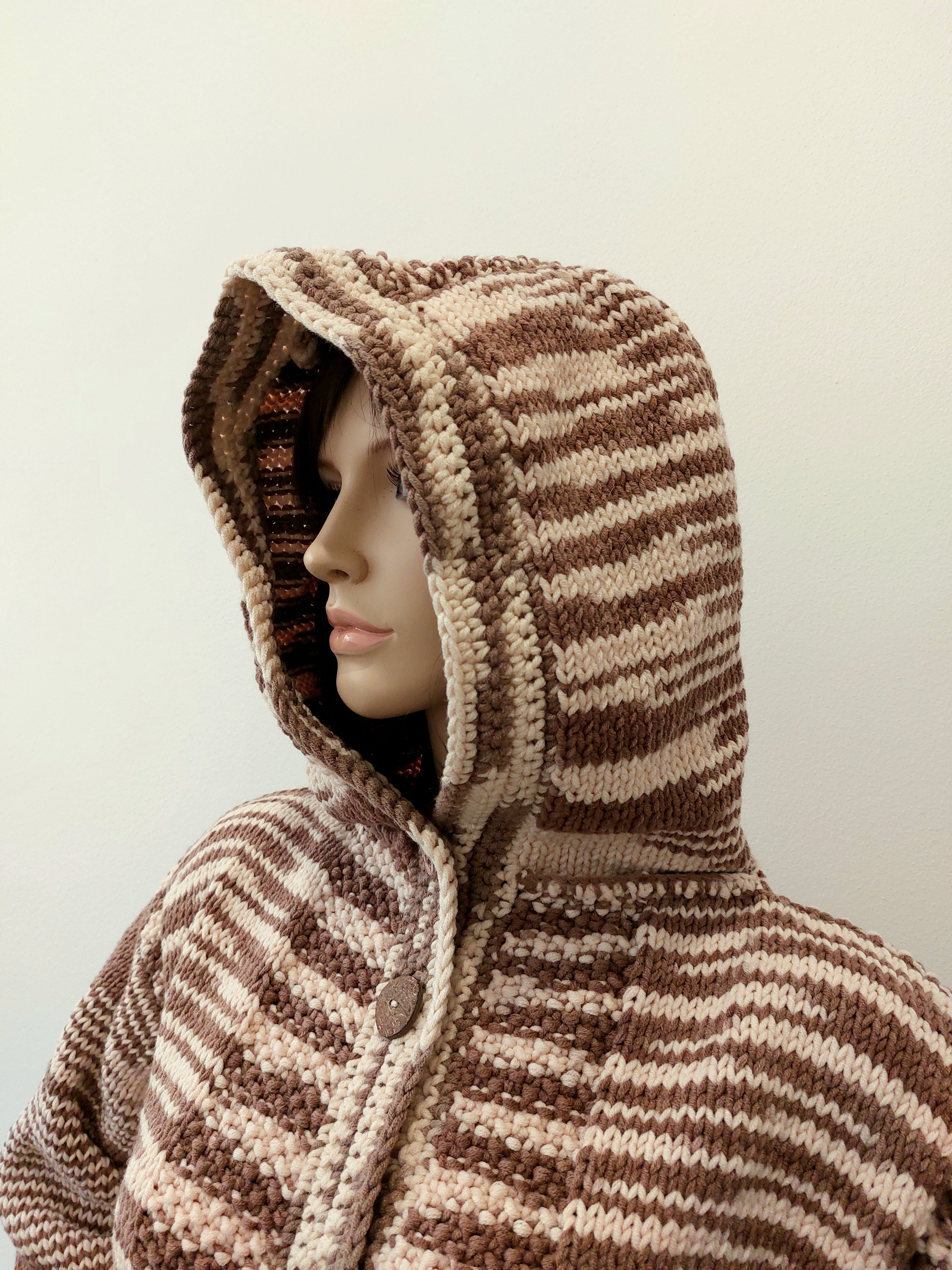 Hooded cardigan T - brown, cream/warm shade – Hand Made luxus