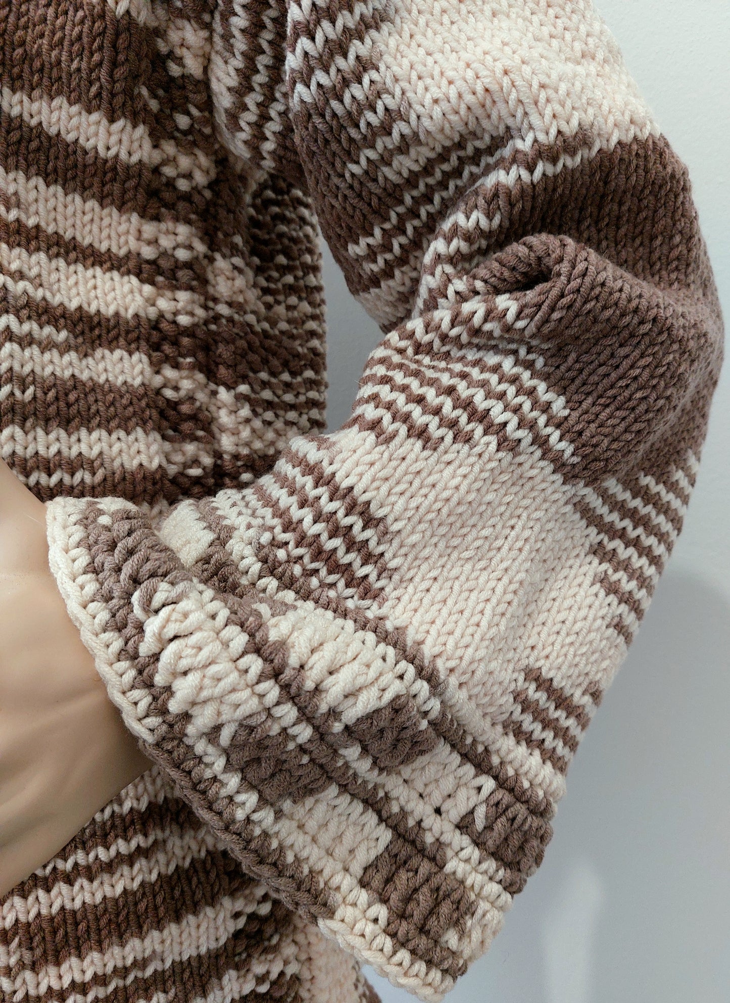 Kardigan T s kapucí - hnědá, krémová/teplý odstín